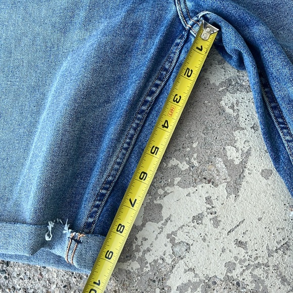 Brand new Levi’s 511 shorts - Picture 11 of 16